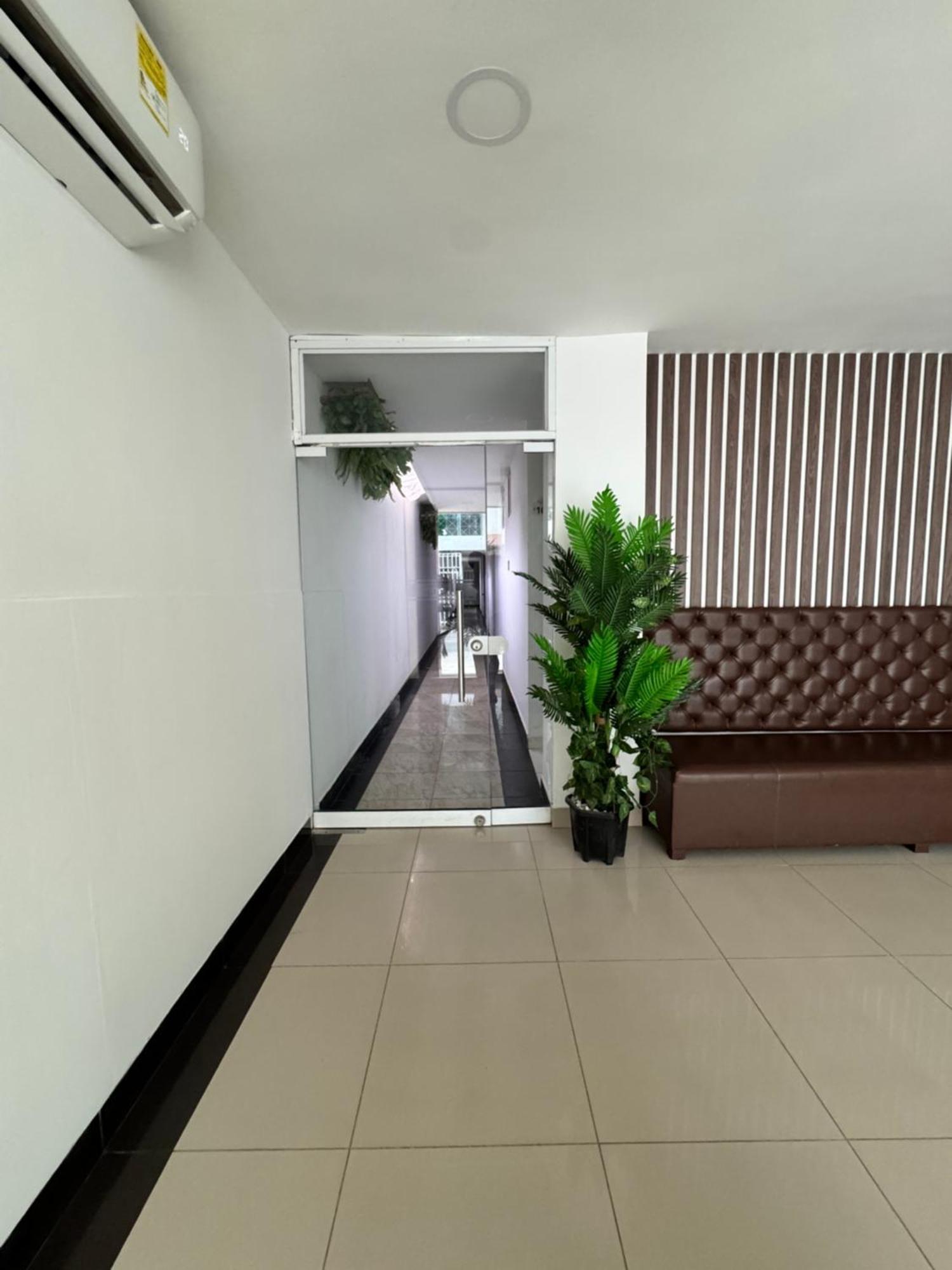 Hotel Gixael *
